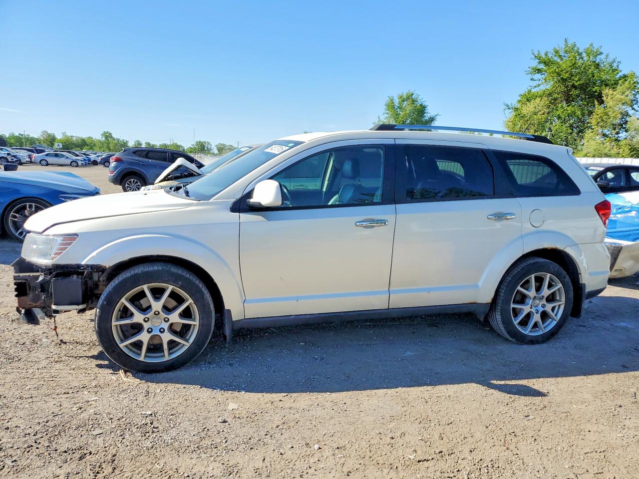 2013 Dodge Journey R White vin: 3C4PDDFG0DT701984