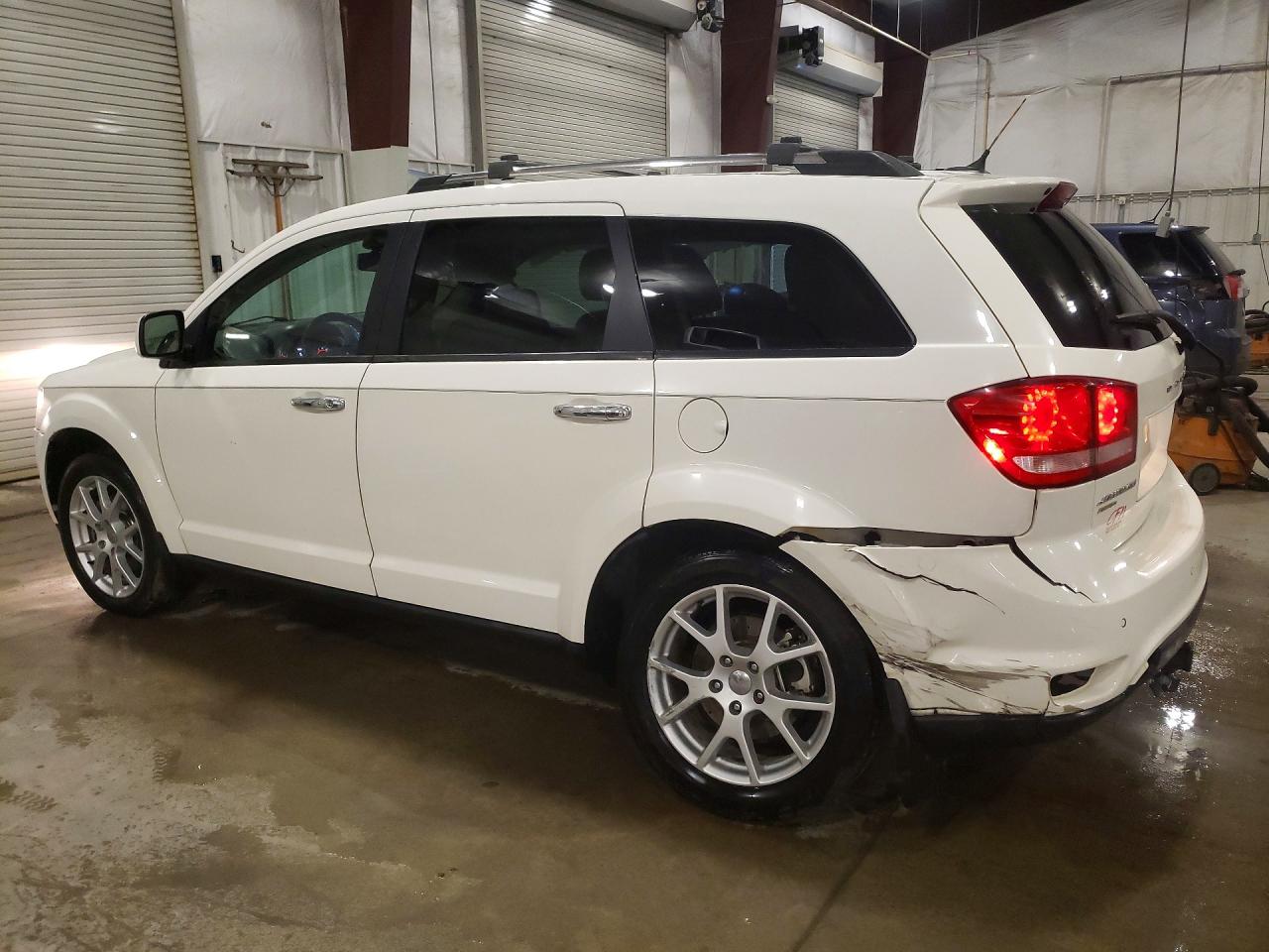 2014 Dodge Journey R White vin: 3C4PDDFG1ET206193