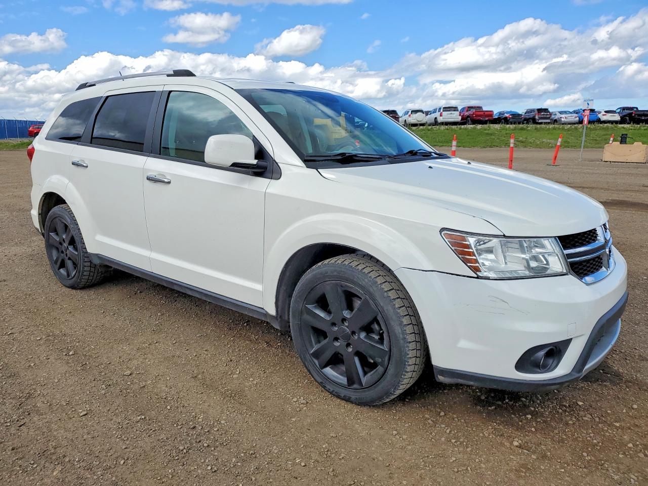 2014 Dodge Journey R/t White vin: 3C4PDDFG8ET269629
