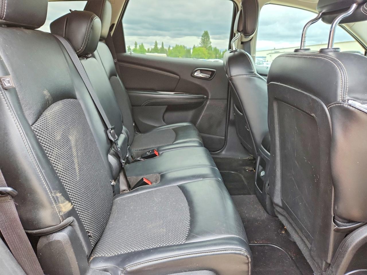 2015 Dodge Journey Crossroad Red vin: 3C4PDDGG0FT526895