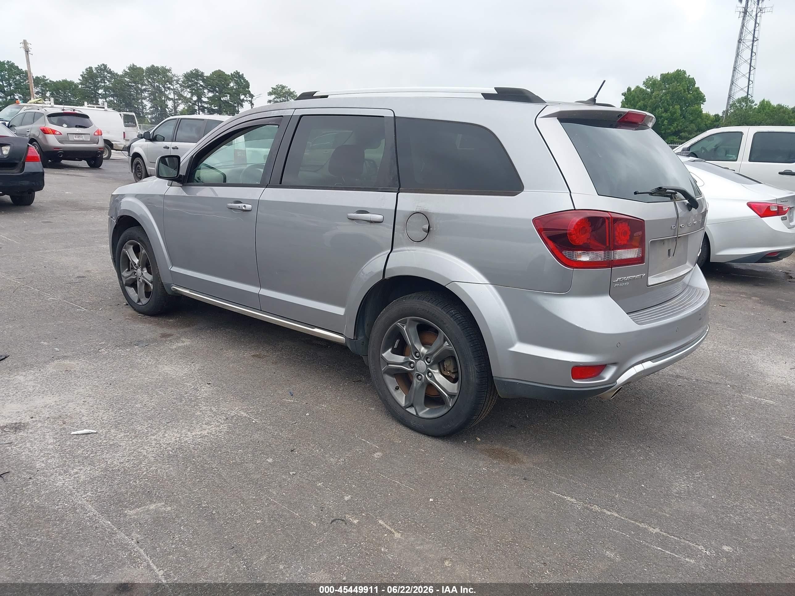 2015 Dodge Journey Crossroad Silver vin: 3C4PDDGG1FT725809