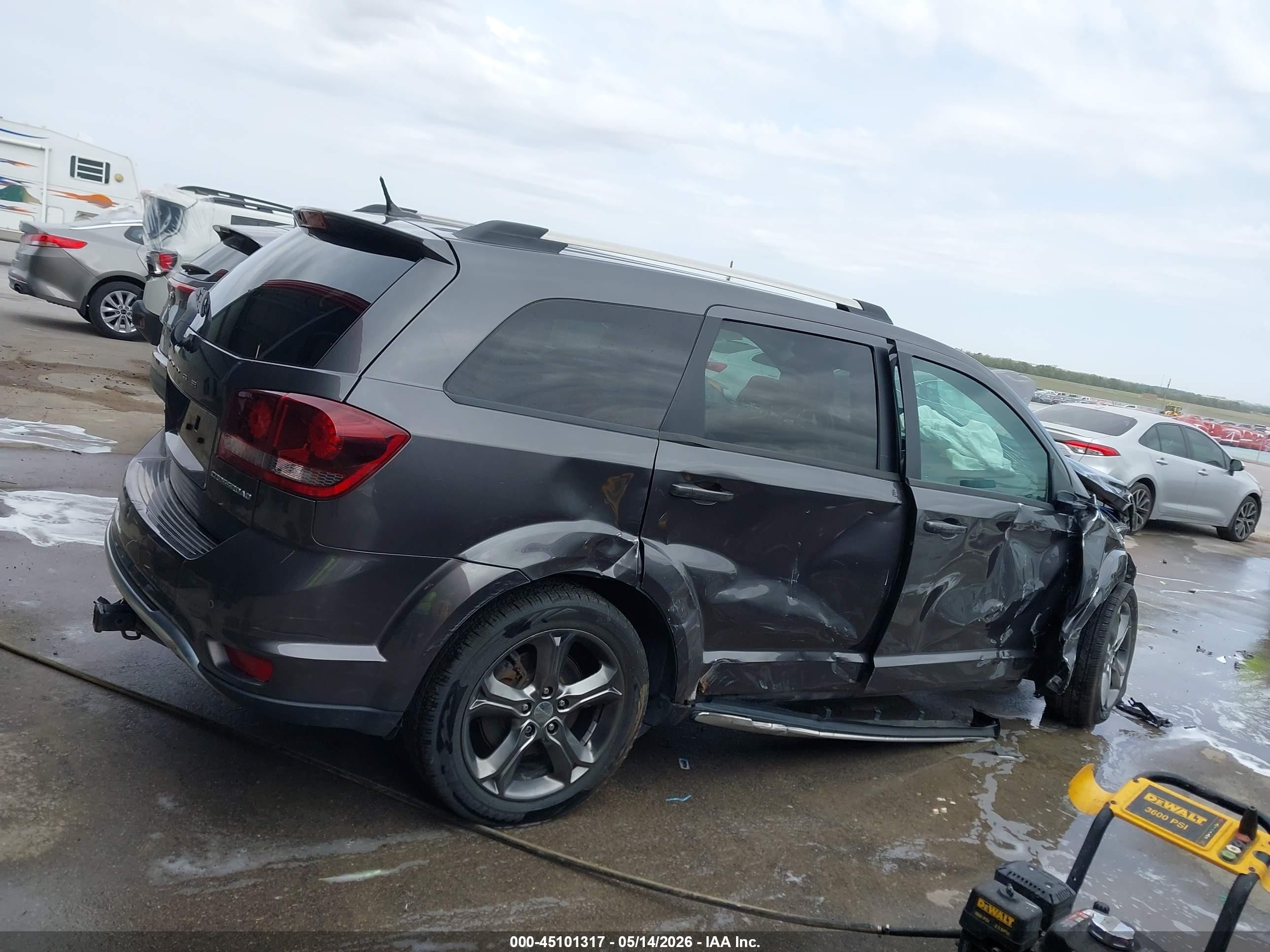 2015 Dodge Journey Crossroad Gray vin: 3C4PDDGG3FT544405