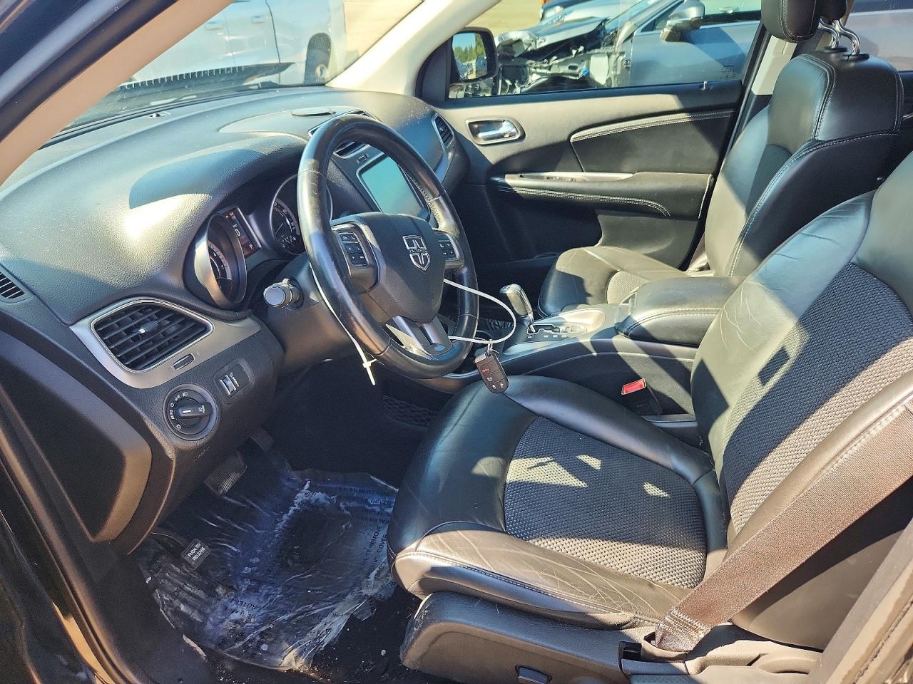 2018 Dodge Journey Crossroad Black vin: 3C4PDDGG5JT371107
