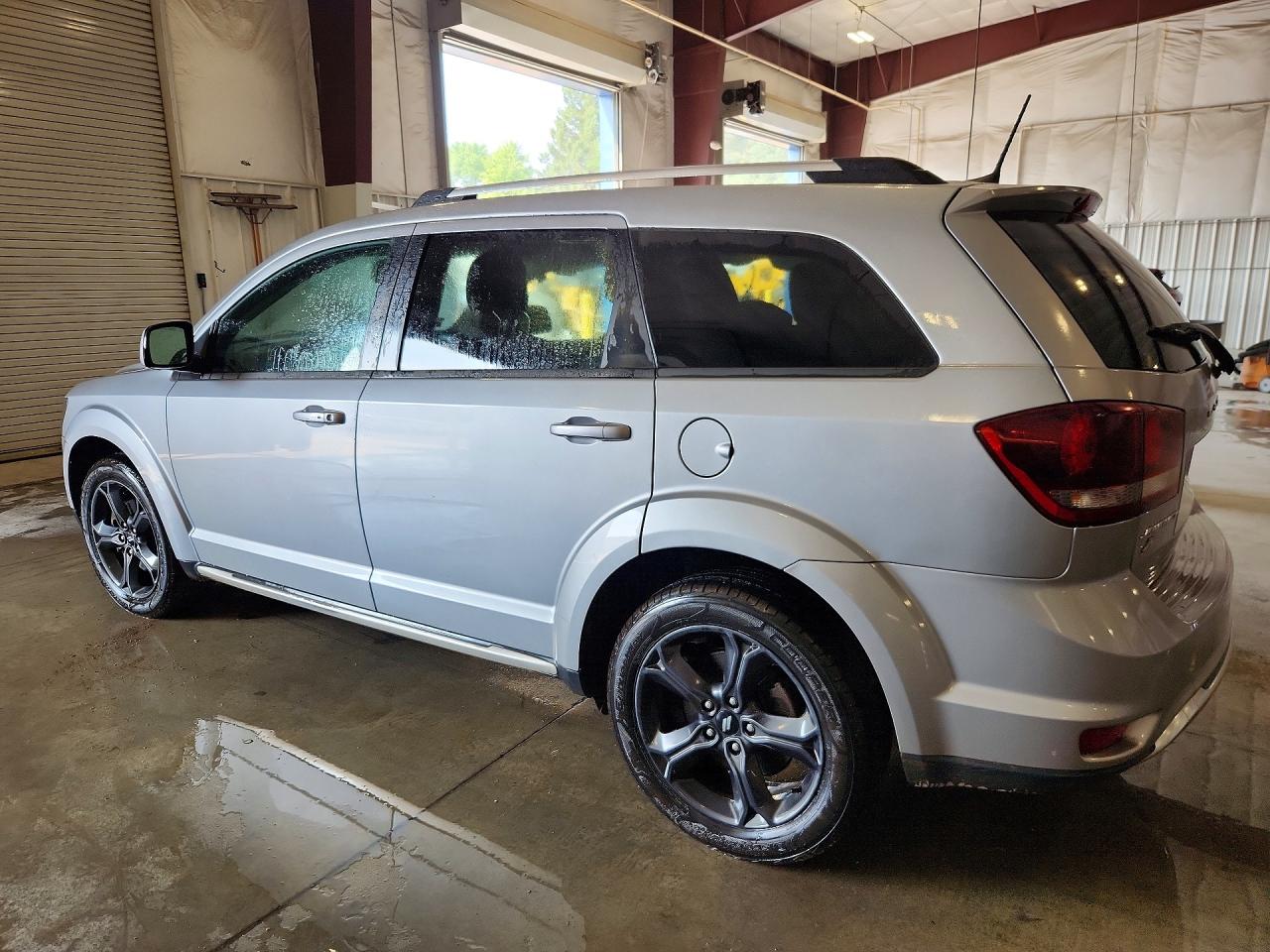 2018 Dodge Journey Crossroad Серебряный vin: 3C4PDDGG5JT516887