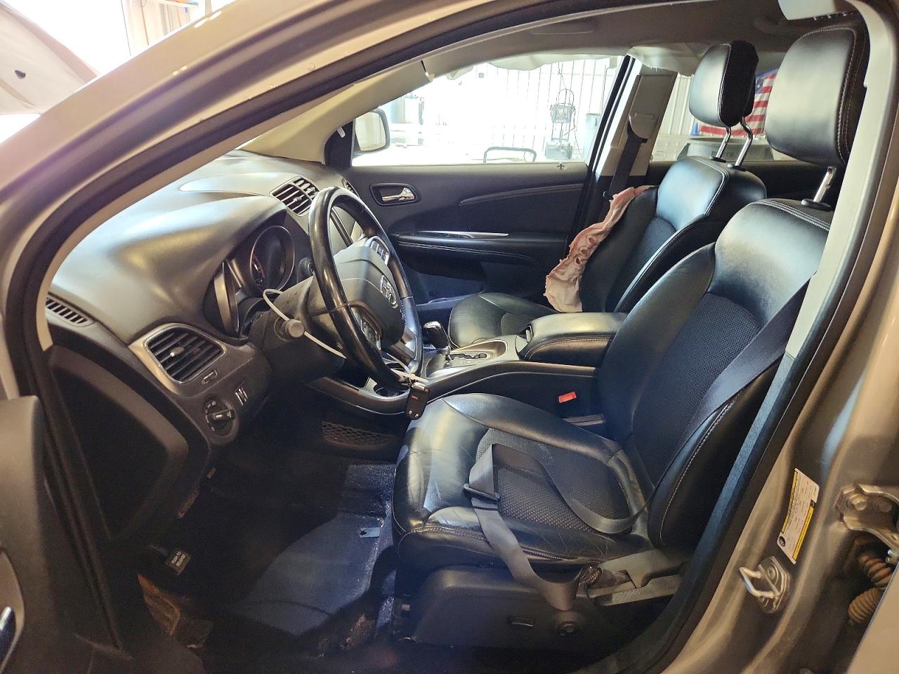2018 Dodge Journey Crossroad Серебряный vin: 3C4PDDGG5JT516887