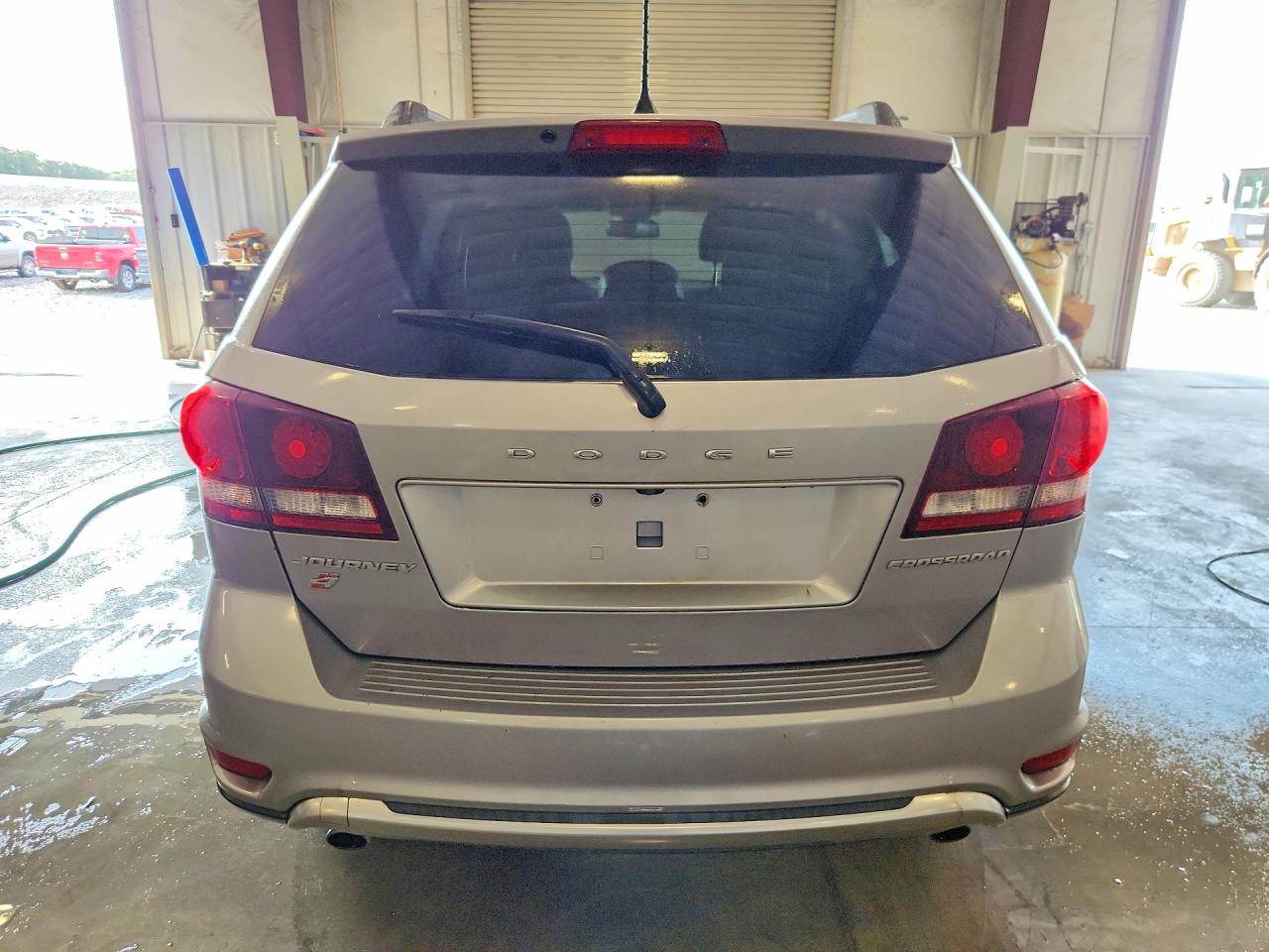 2018 Dodge Journey Crossroad Серебряный vin: 3C4PDDGG5JT516887