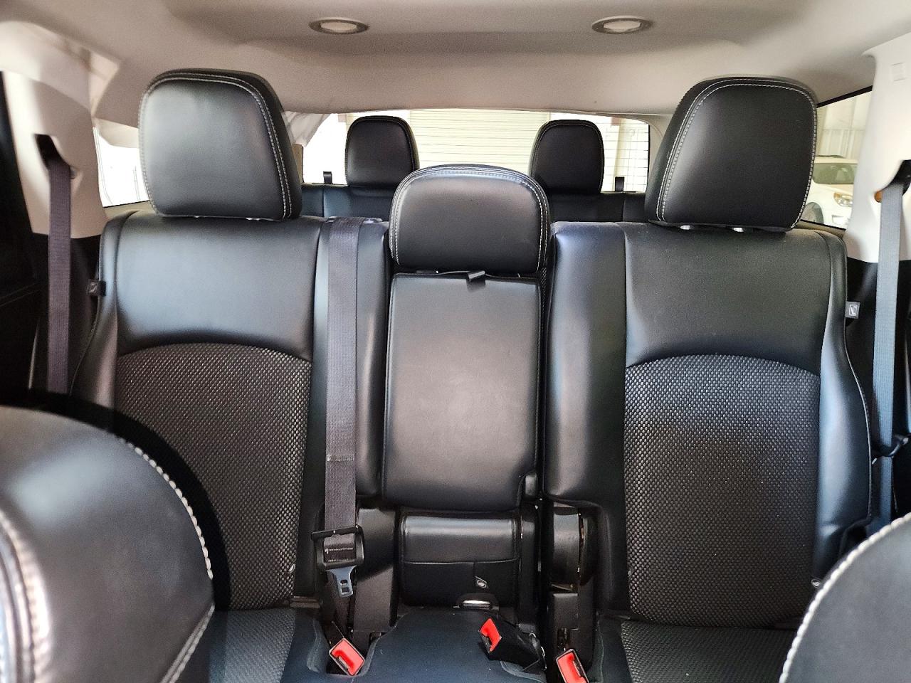2018 Dodge Journey Crossroad Серебряный vin: 3C4PDDGG5JT516887