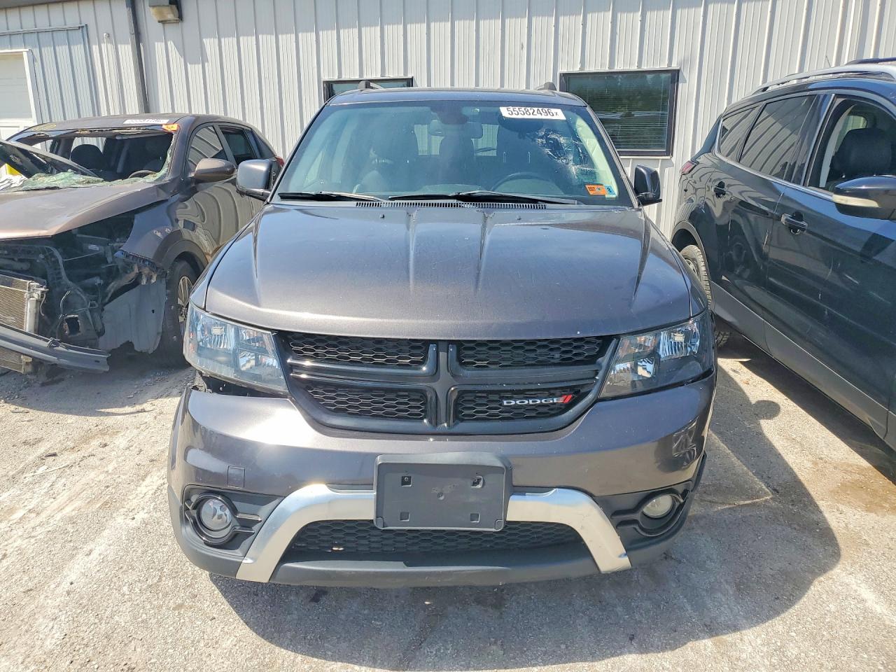 2019 Dodge Journey Crossroad Charcoal vin: 3C4PDDGG7KT764883