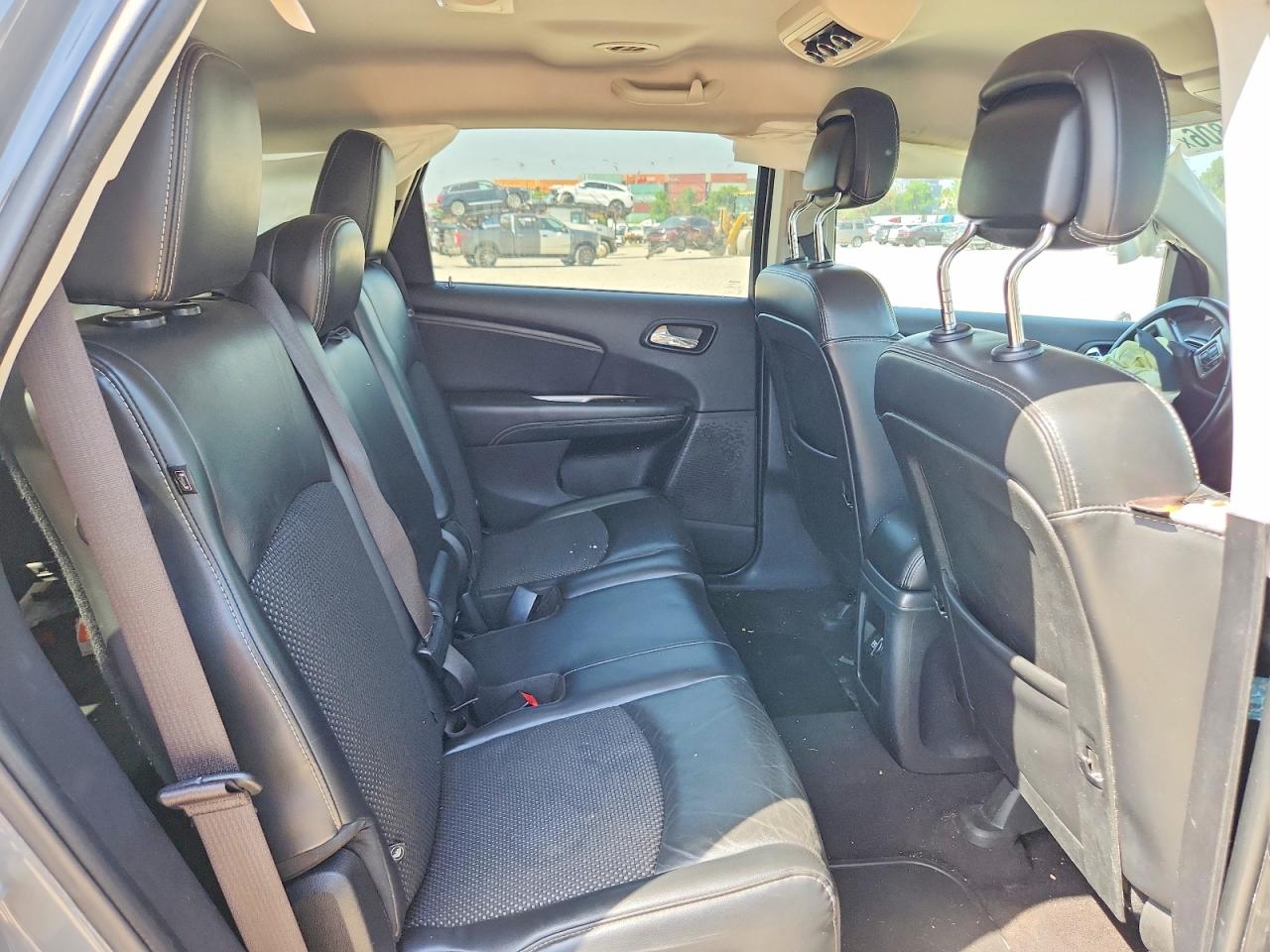 2019 Dodge Journey Crossroad Gray vin: 3C4PDDGG7KT774832