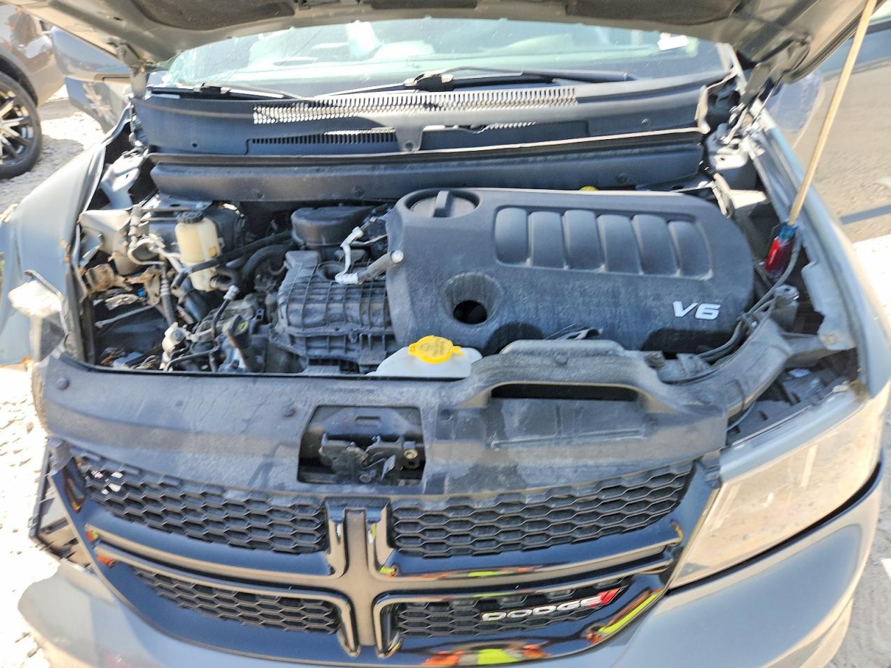 2019 Dodge Journey Crossroad Gray vin: 3C4PDDGG7KT774832