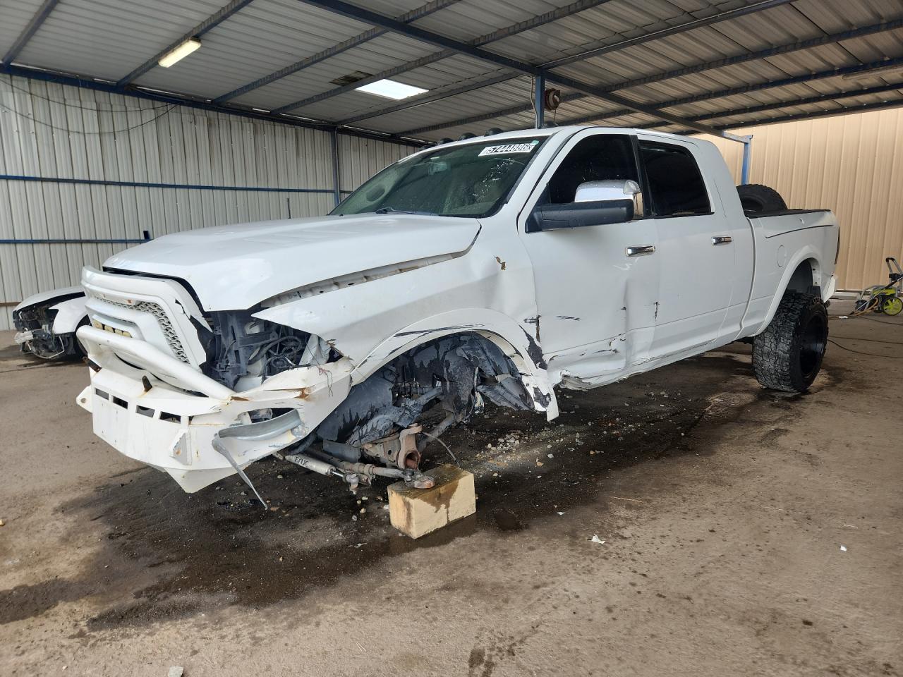 2012 Dodge Ram 3500 Laramie White vin: 3C63D3ML8CG213051 Damage: Left Head Lamp, Broken, Replacement Required