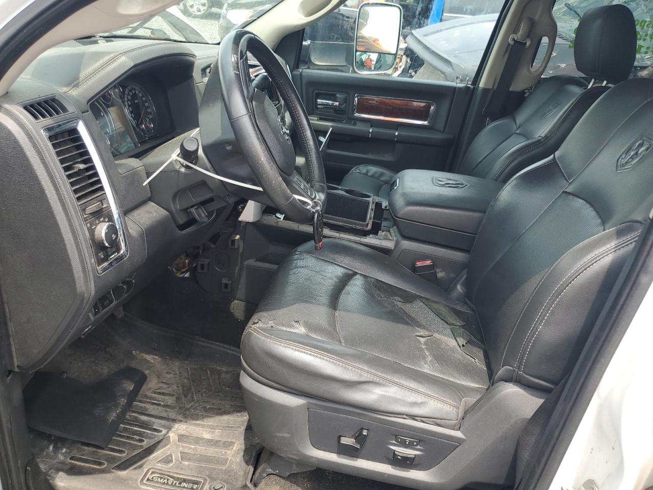 2012 Dodge Ram 3500 Laramie White vin: 3C63DPJL2CG258059