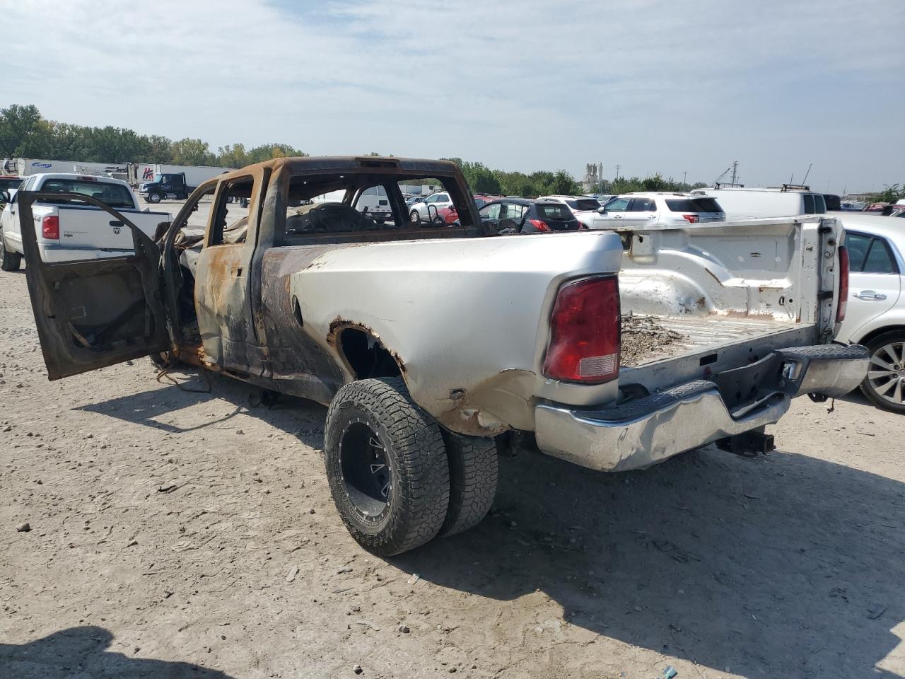2012 Dodge Ram 3500 Slt Burn vin: 3C63DRHL8CG297305