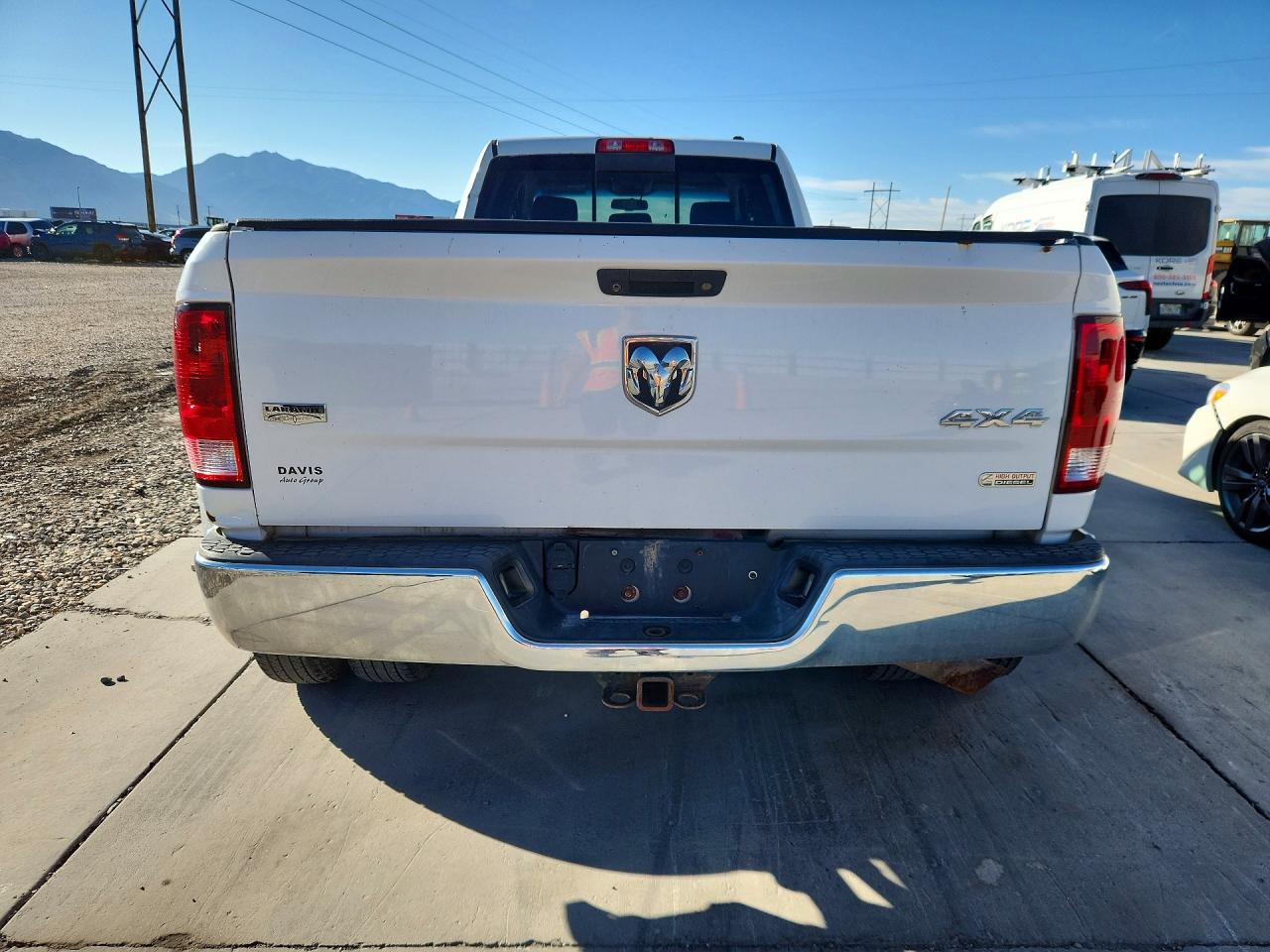 2012 Dodge Ram 3500 Laramie White vin: 3C63DRJL3CG170844