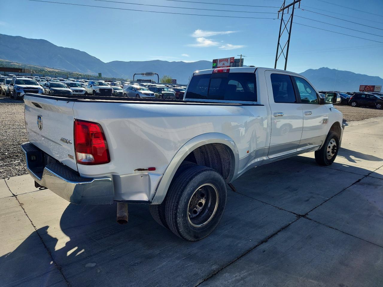 2012 Dodge Ram 3500 Laramie White vin: 3C63DRJL3CG170844