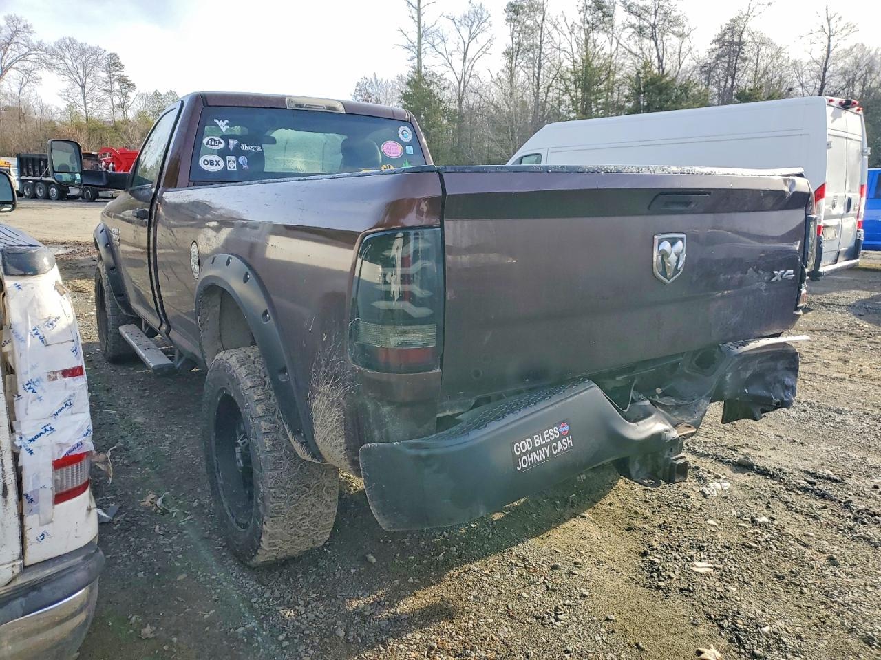 2015 Dodge Ram 3500 St Burgundy vin: 3C63R3AT6FG708214