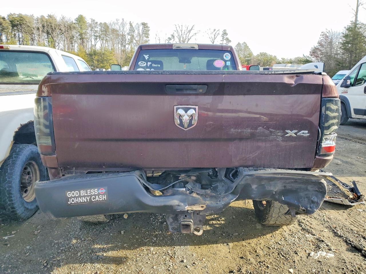 2015 Dodge Ram 3500 St Burgundy vin: 3C63R3AT6FG708214