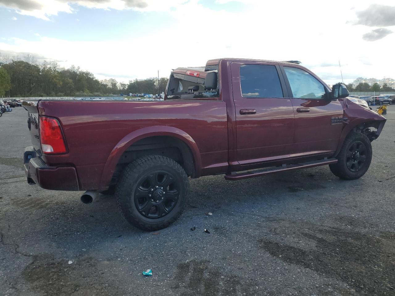 2018 Ram 3500 Slt Red vin: 3C63R3DL7JG372822