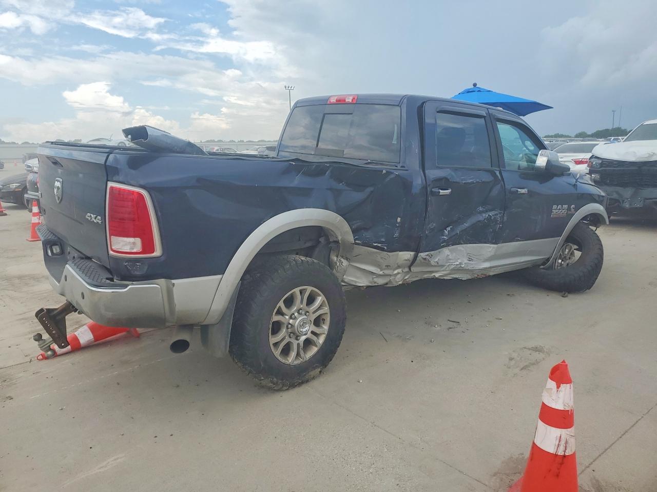 2014 Ram 3500 Laramie Синий vin: 3C63R3EL3EG215843