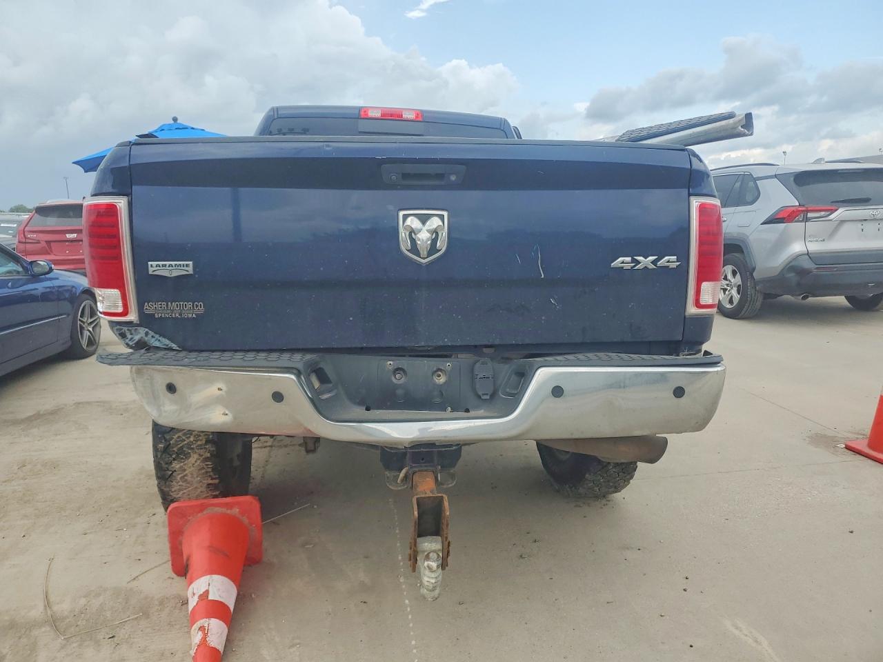 2014 Ram 3500 Laramie Синий vin: 3C63R3EL3EG215843