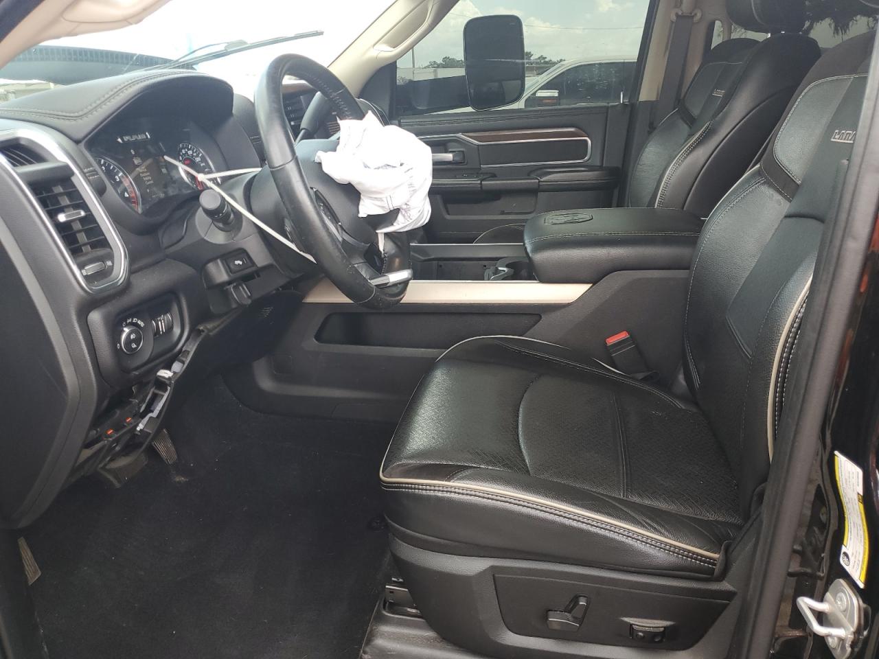 2022 Ram 3500 Laramie Black vin: 3C63R3ELXNG440650