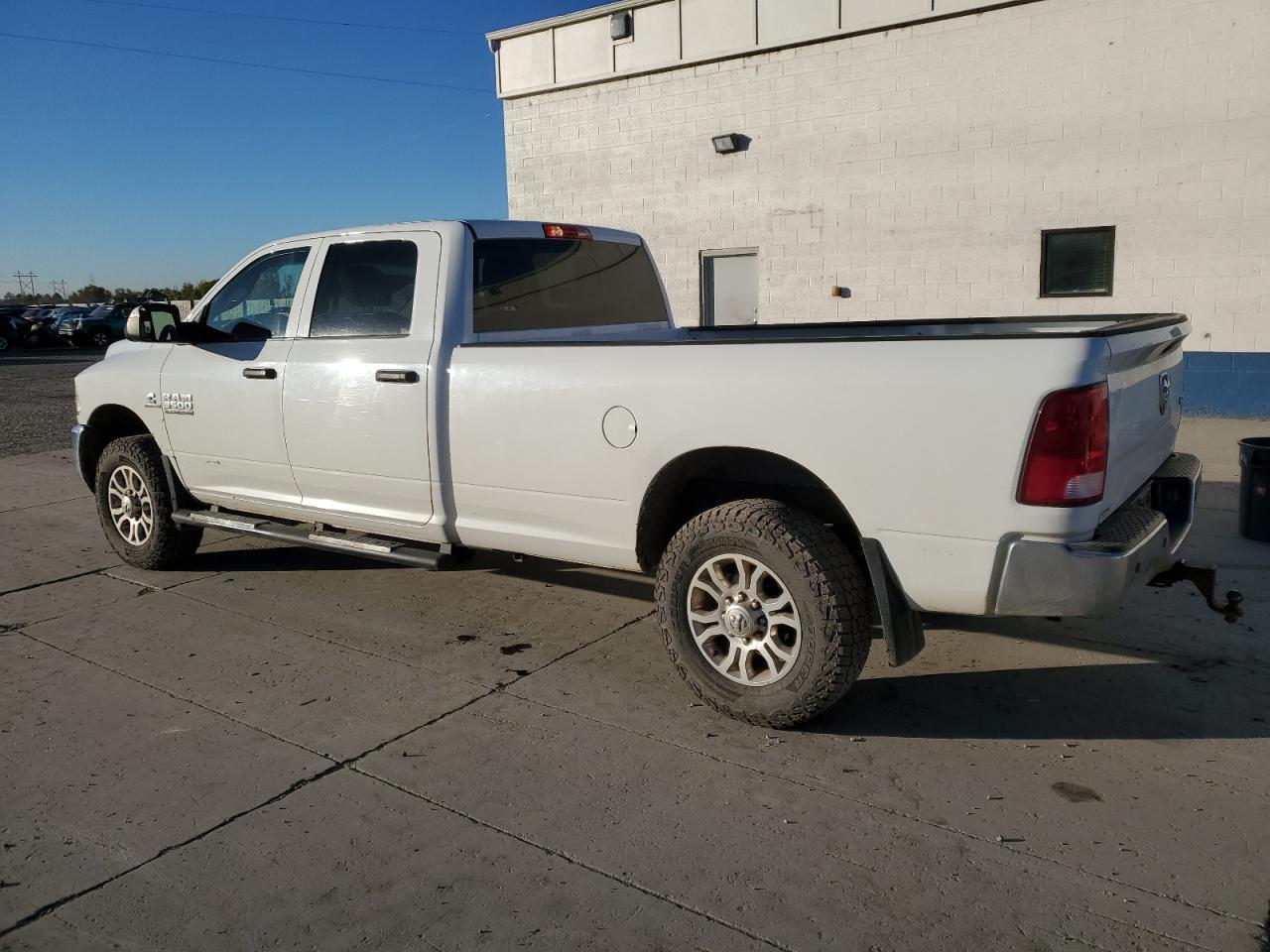 2018 Ram 3500 St White vin: 3C63R3GL6JG407751