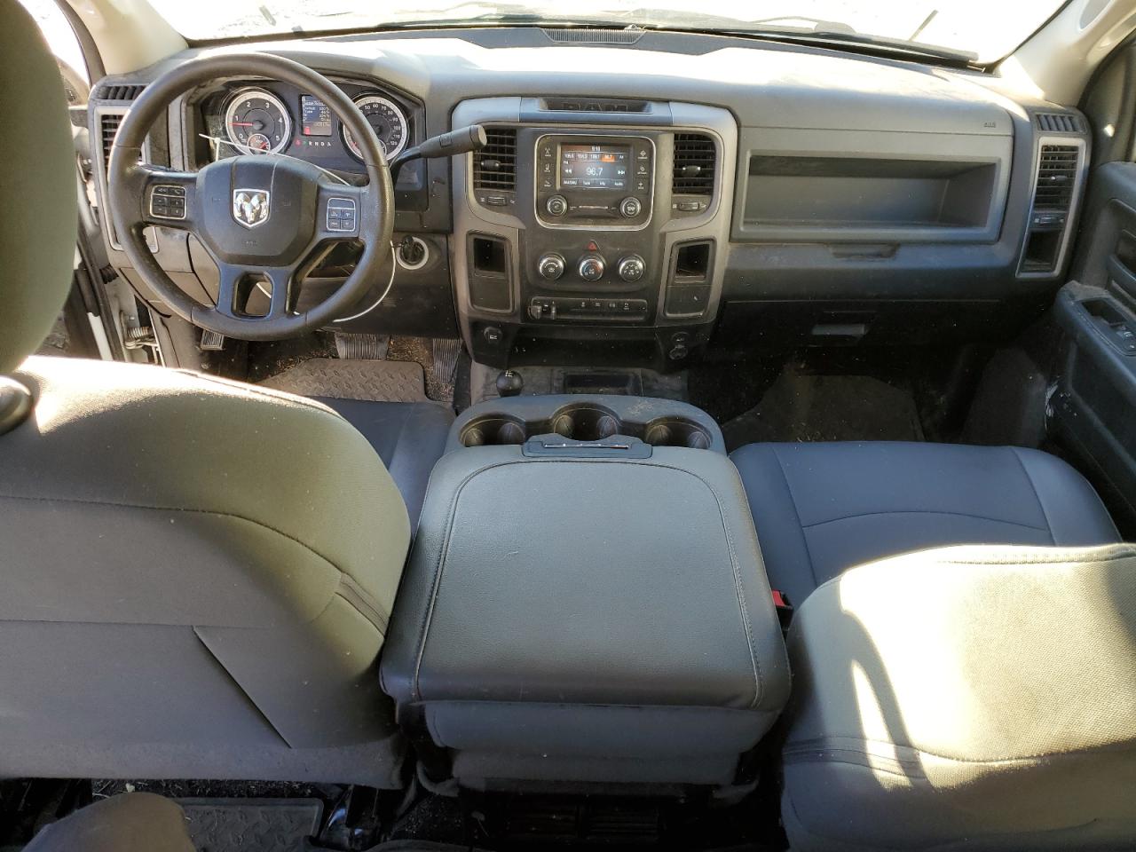2018 Ram 3500 St White vin: 3C63R3GL6JG407751