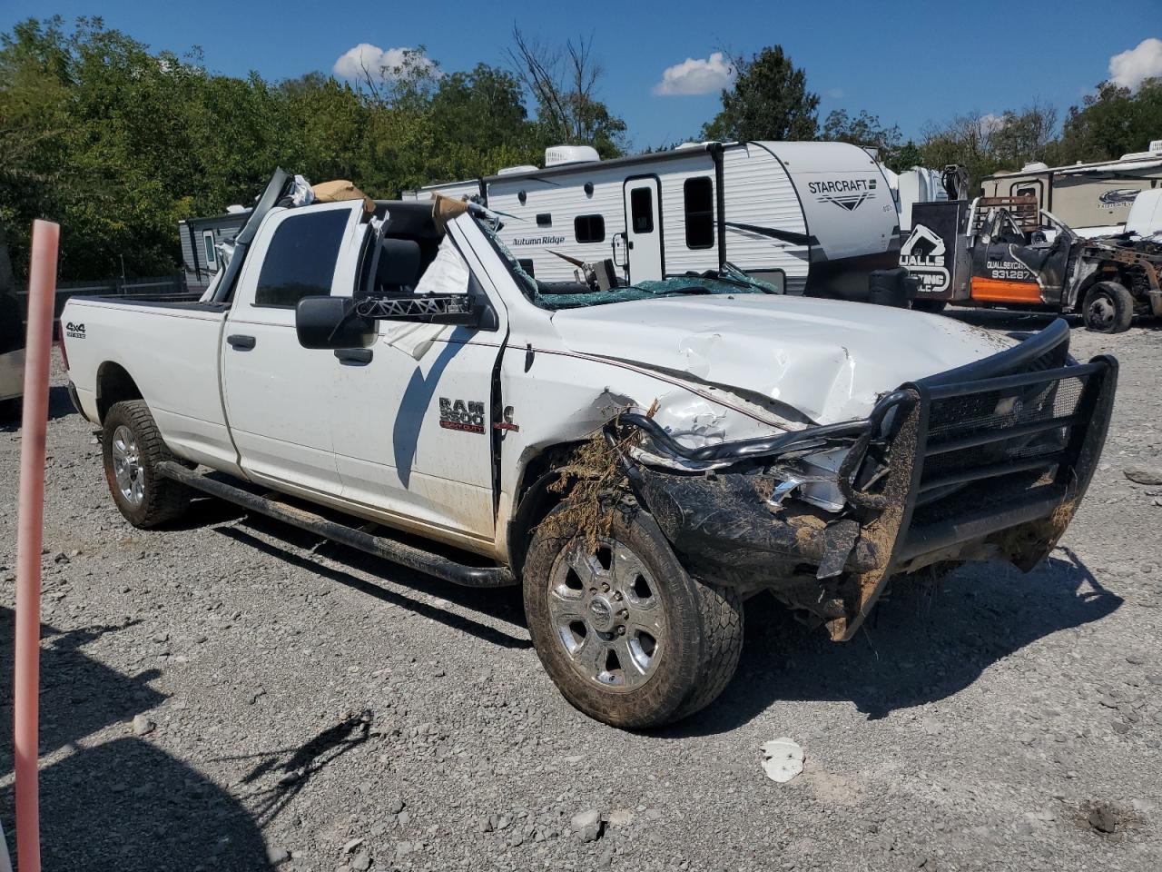 2018 Ram 3500 St White vin: 3C63R3GL6JG410178