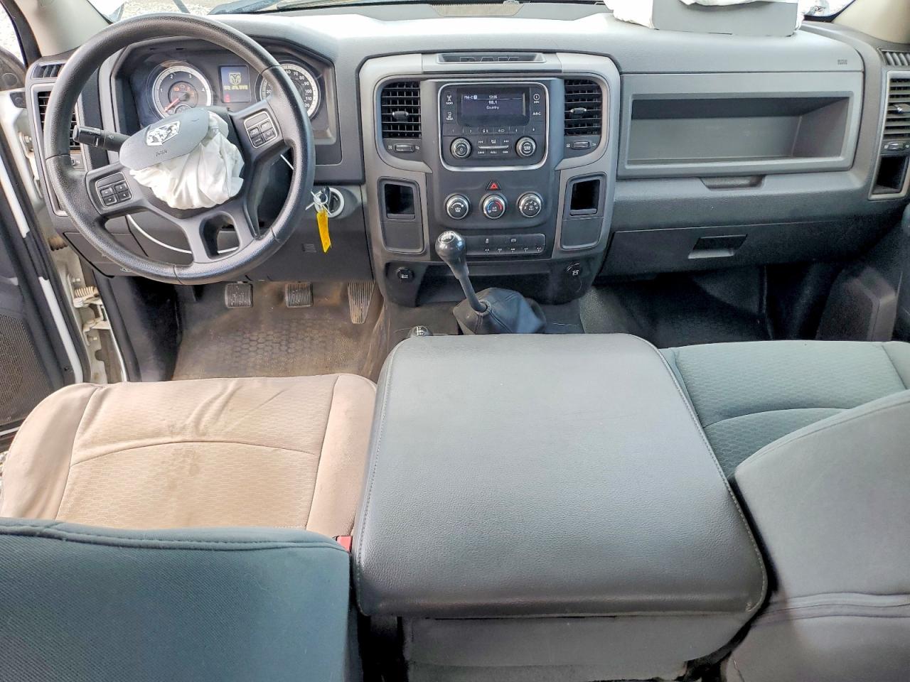 2013 Ram 3500 St White vin: 3C63R3GL8DG601248