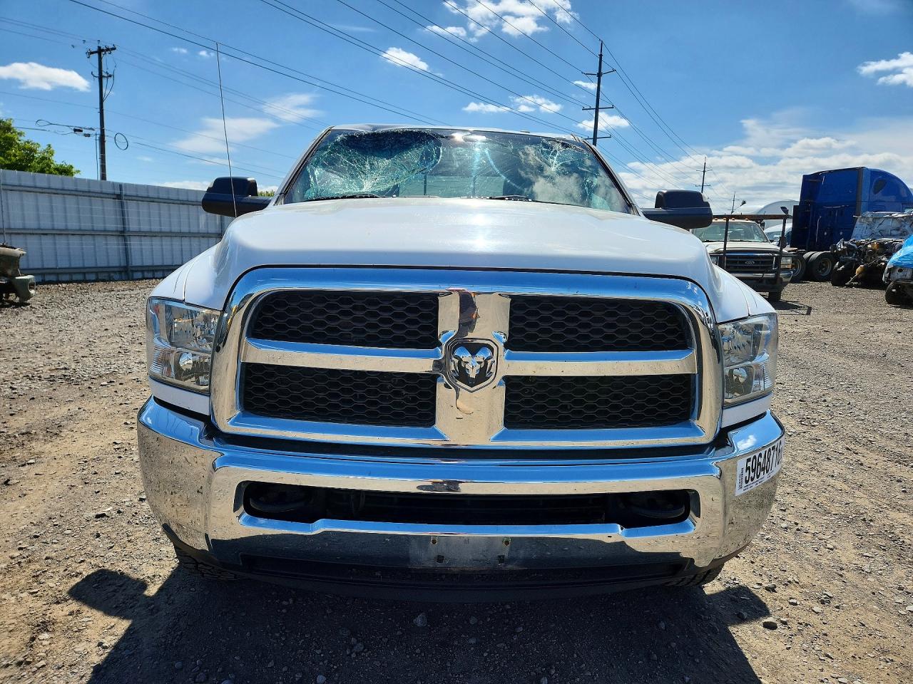2014 Ram 3500 Slt White vin: 3C63R3HT9EG239673