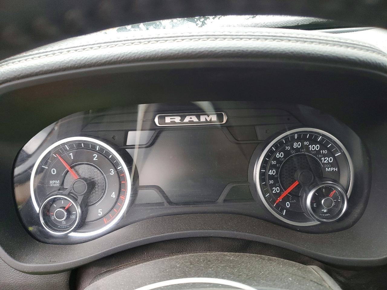 2024 Ram 3500 Laramie Gray vin: 3C63R3JL9RG167714