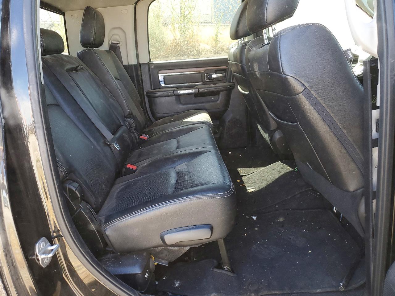 2016 Ram 3500 Laramie Black vin: 3C63R3ML5GG226735