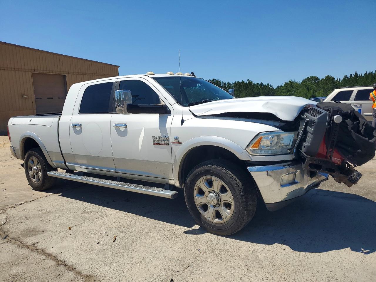 2014 Ram 3500 Laramie White vin: 3C63R3ML9EG295103