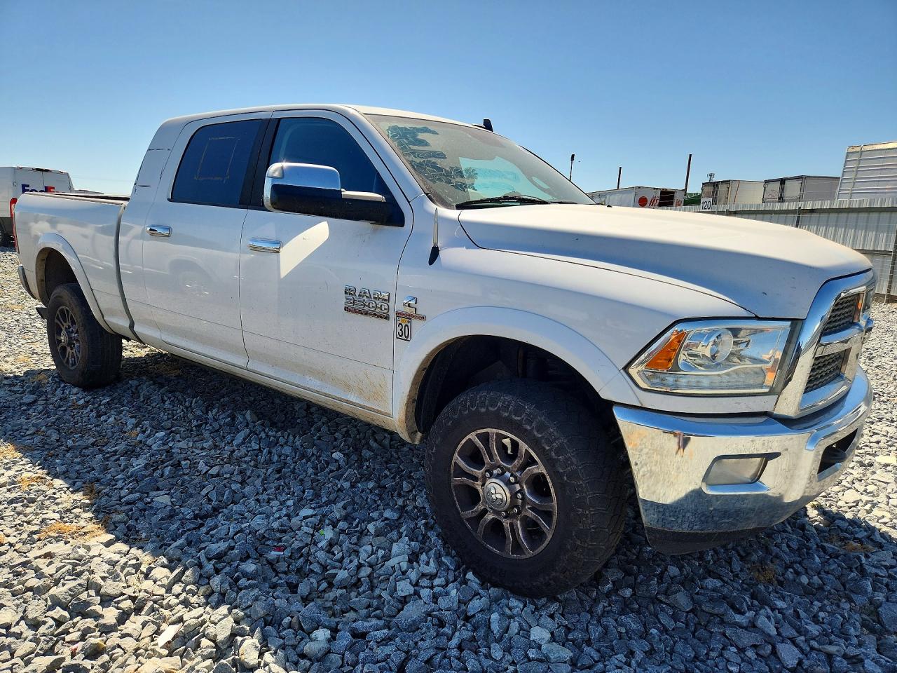 2015 Ram 3500 Laramie White vin: 3C63R3MLXFG616826