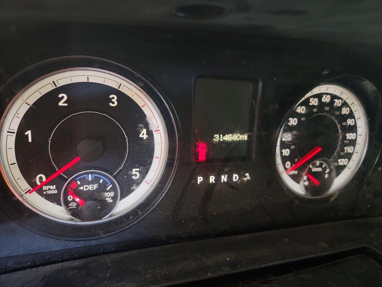 2015 Ram 3500 Slt White vin: 3C63RPHL0FG657144