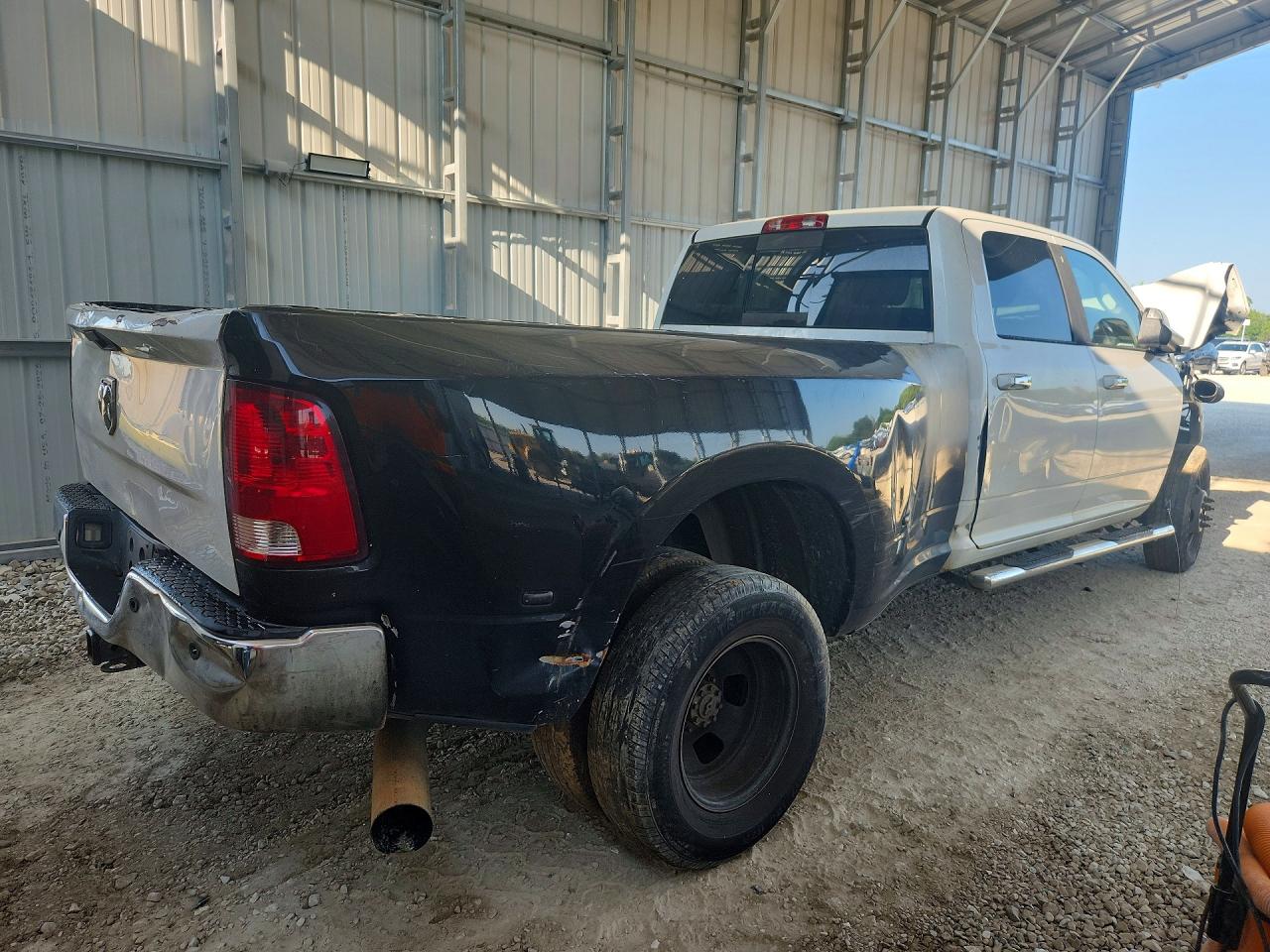 2015 Ram 3500 Slt White vin: 3C63RPHL0FG657144
