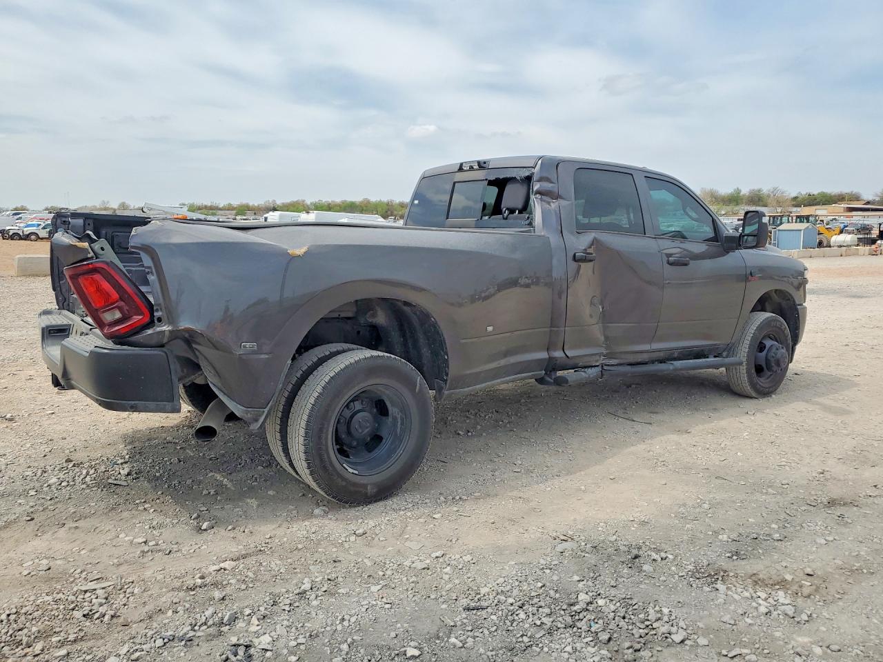 2026 Ram 3500 Tradesman Charcoal vin: 3C63RRGL2TG238608