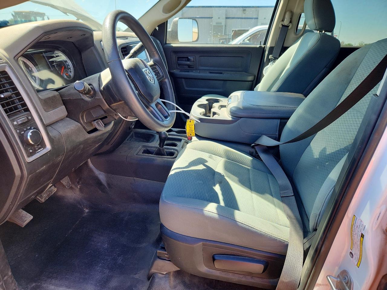 2018 Ram 3500 St White vin: 3C63RRGL6JG339258