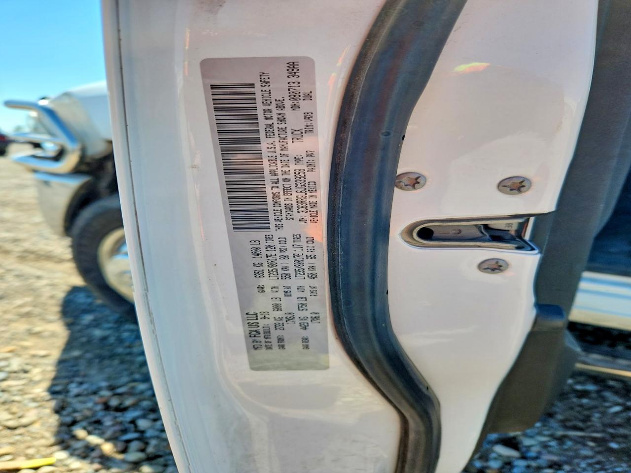 2018 Ram 3500 St White vin: 3C63RRGL6JG339258
