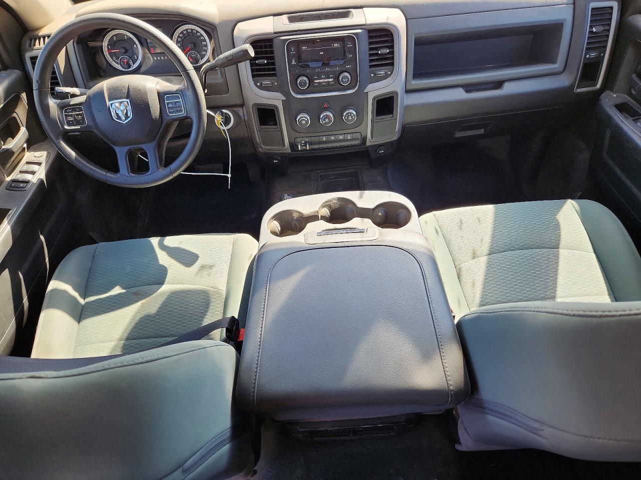 2018 Ram 3500 St White vin: 3C63RRGL6JG339258