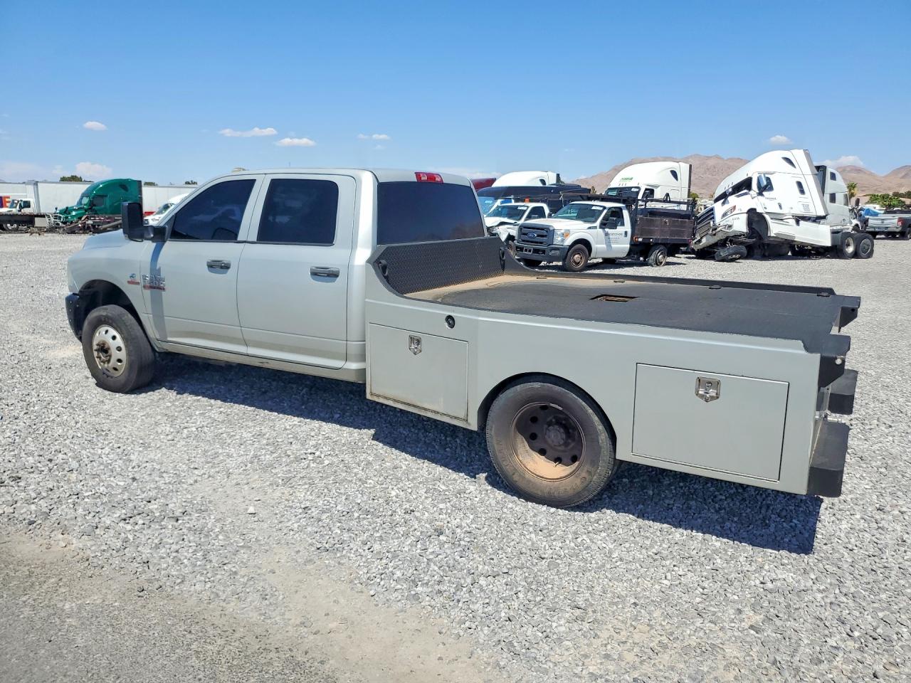 2014 Ram 3500 St Silver vin: 3C63RRGL7EG128172