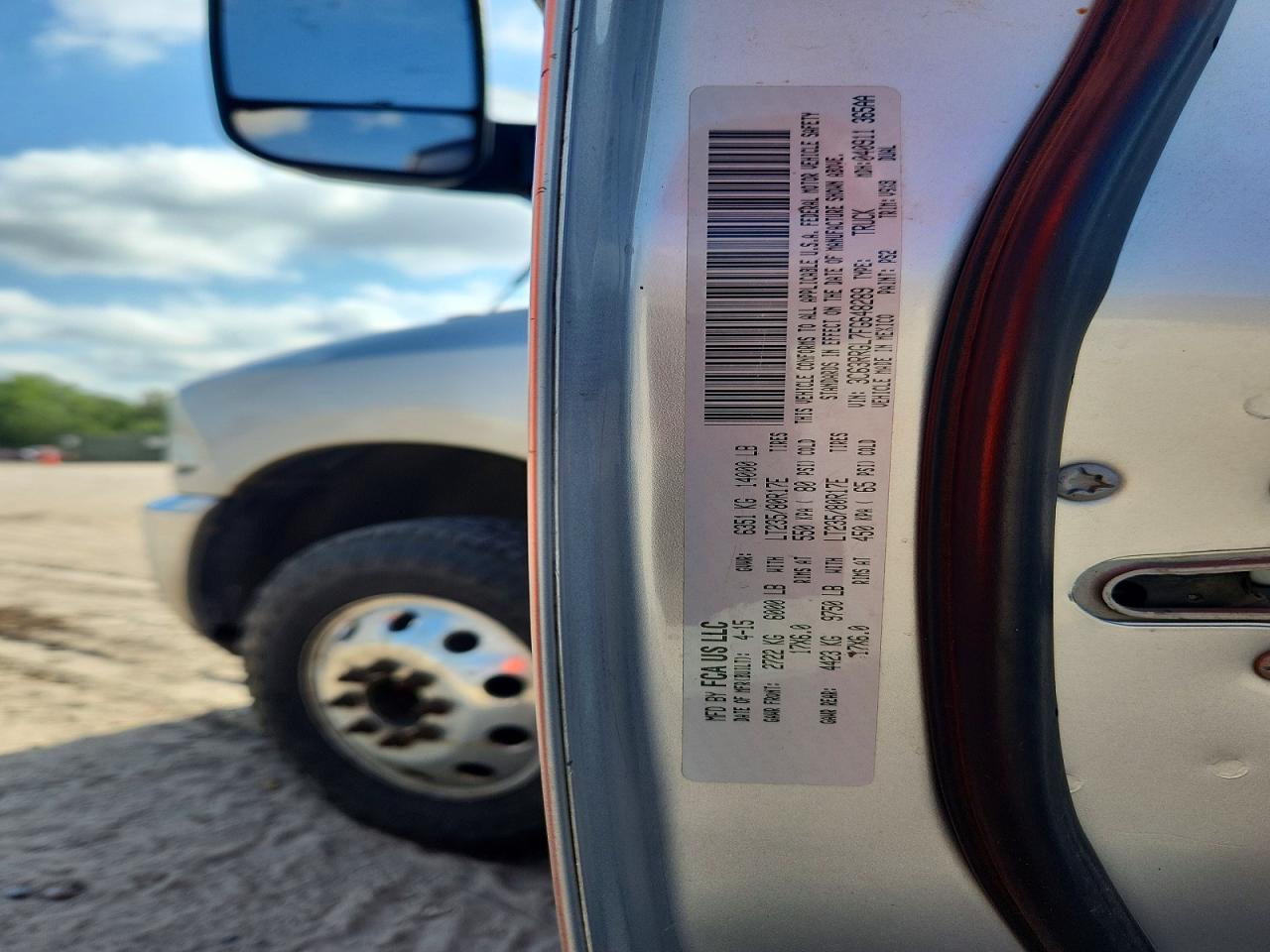 2015 Ram 3500 St Silver vin: 3C63RRGL7FG648289