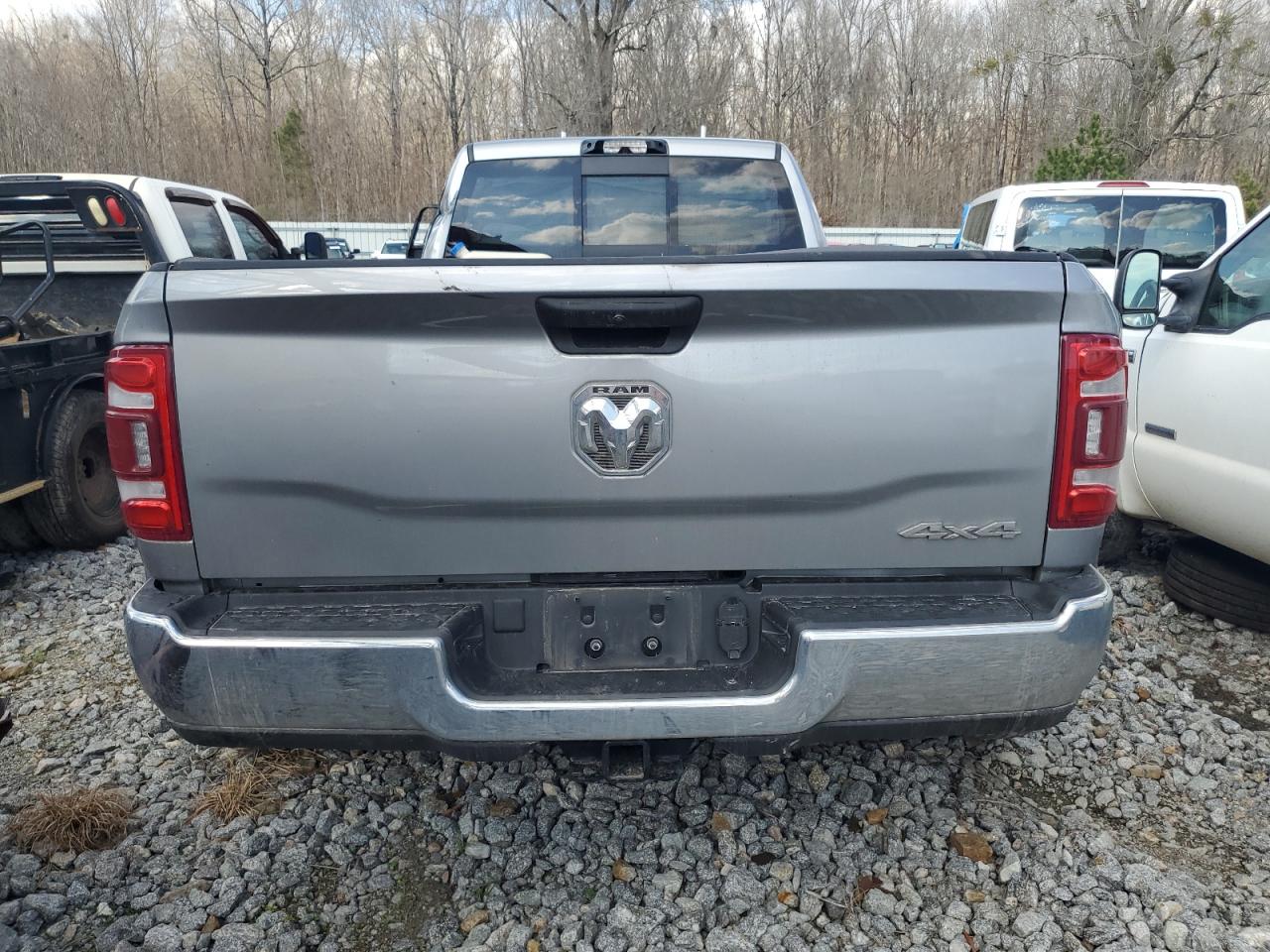 2024 Ram 3500 Tradesman Gray vin: 3C63RRGL7RG147990