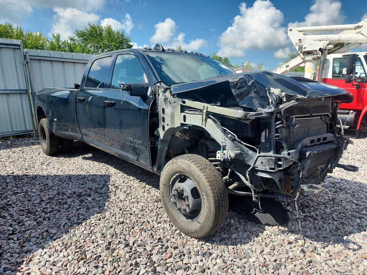 2024 Ram 3500 Laramie Черный vin: 3C63RRJL6RG121213