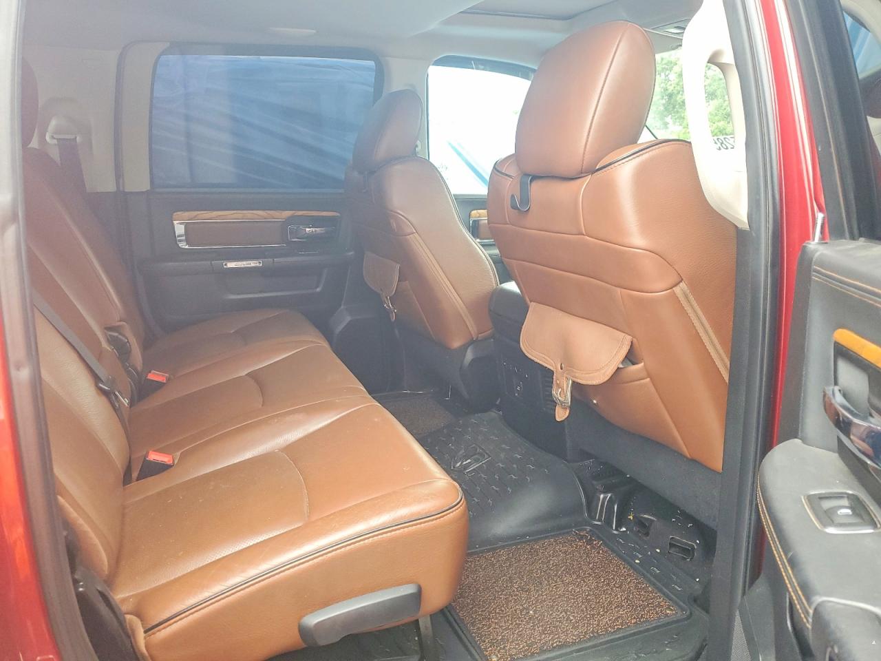 2013 Ram 3500 Longhorn Burgundy vin: 3C63RRNL3DG544558