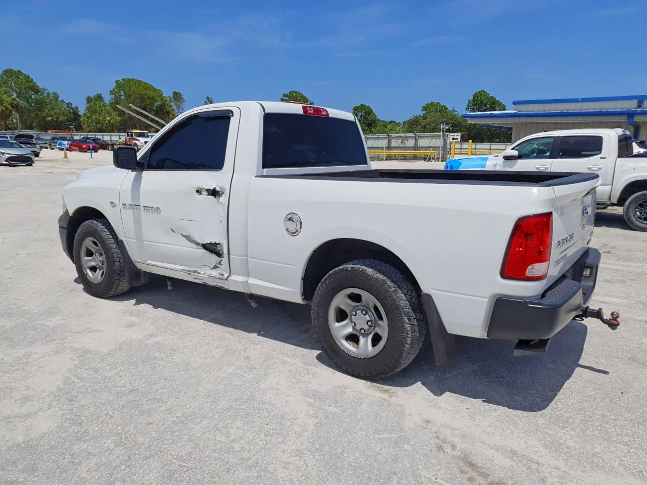 2012 Dodge Ram 1500 St White vin: 3C6JD6AP5CG226937