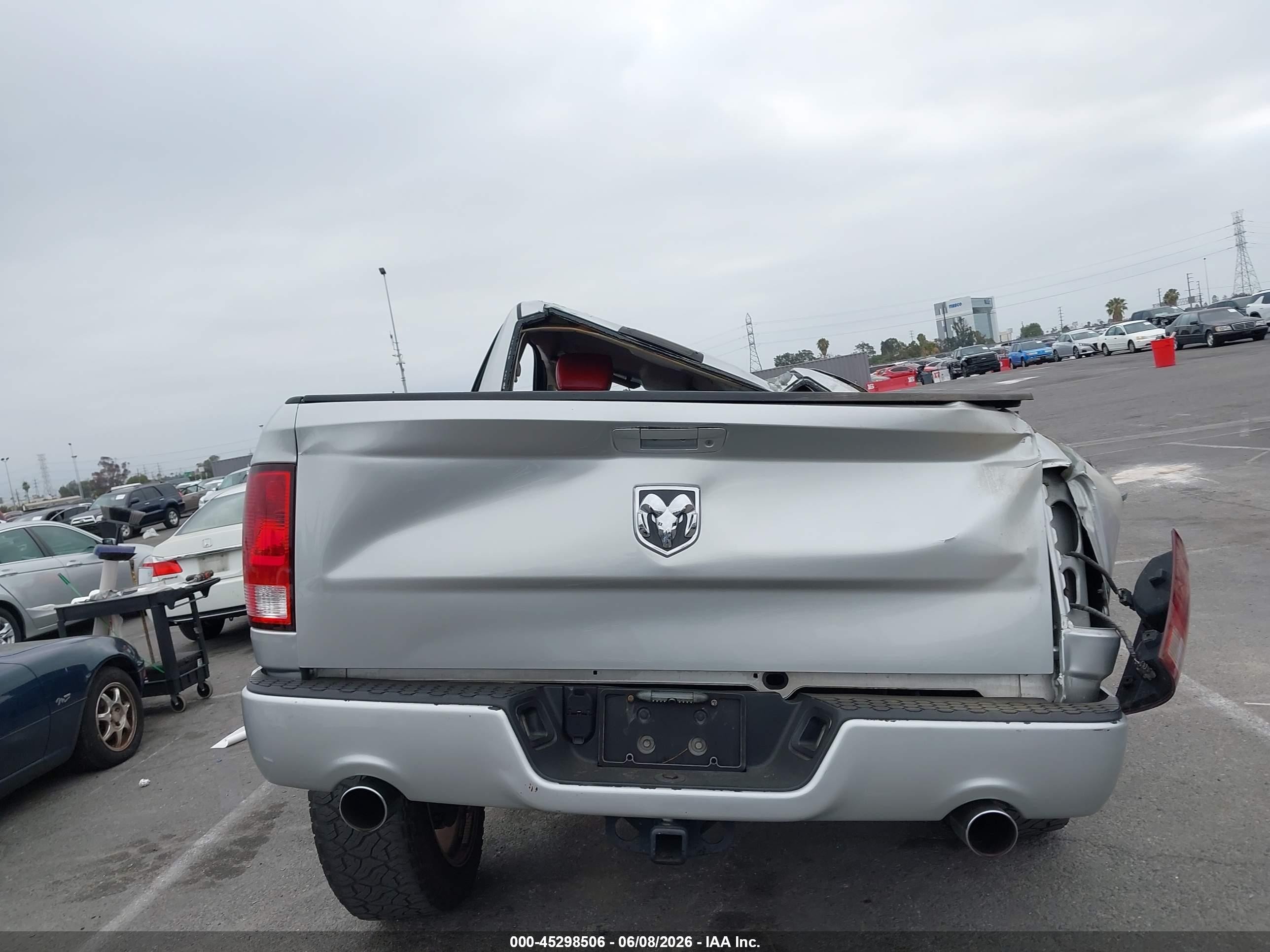 2012 Ram 1500 St Silver vin: 3C6JD6AT1CG162795