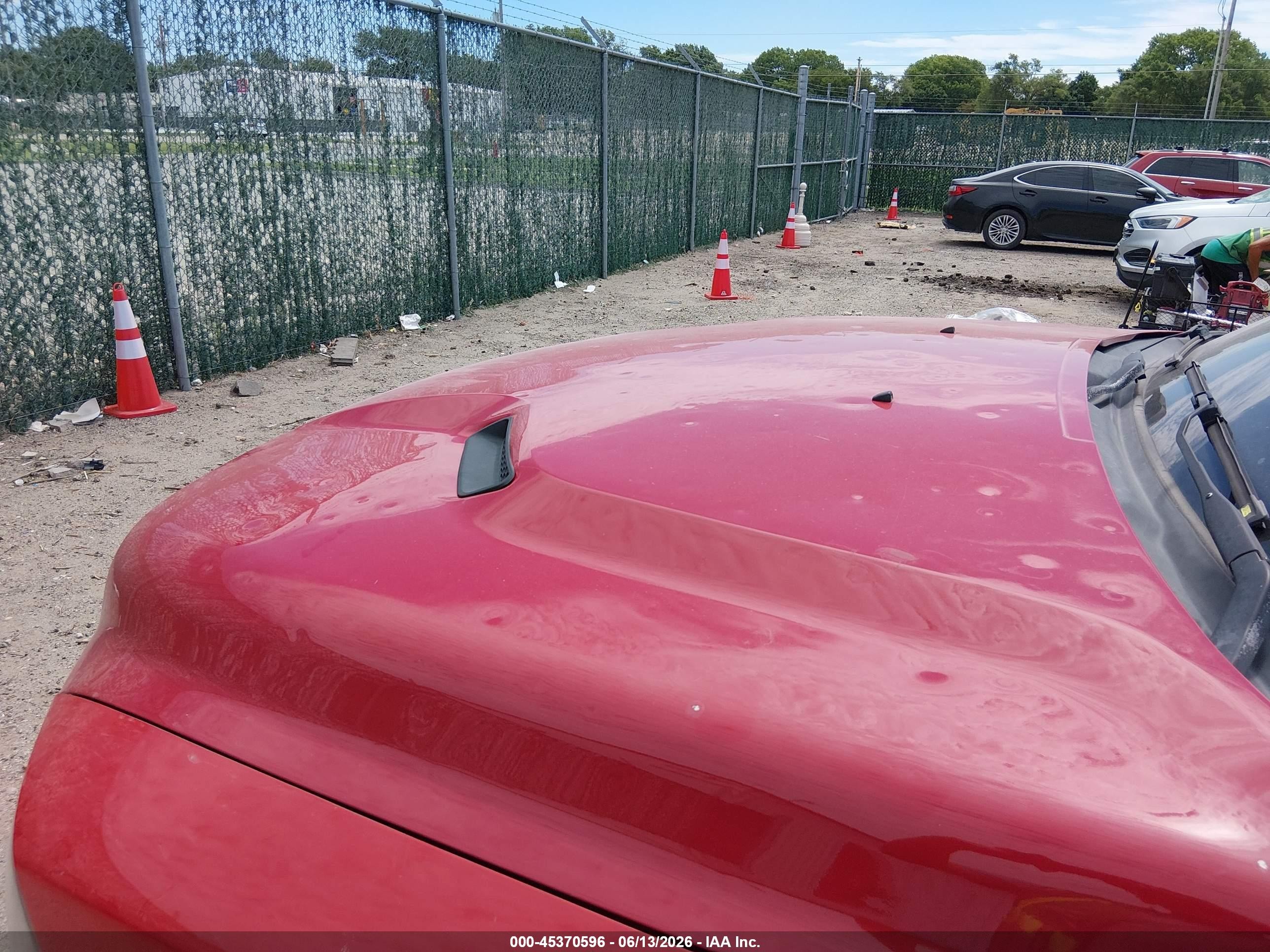 2012 Ram 1500 St Red vin: 3C6JD6AT2CG104257