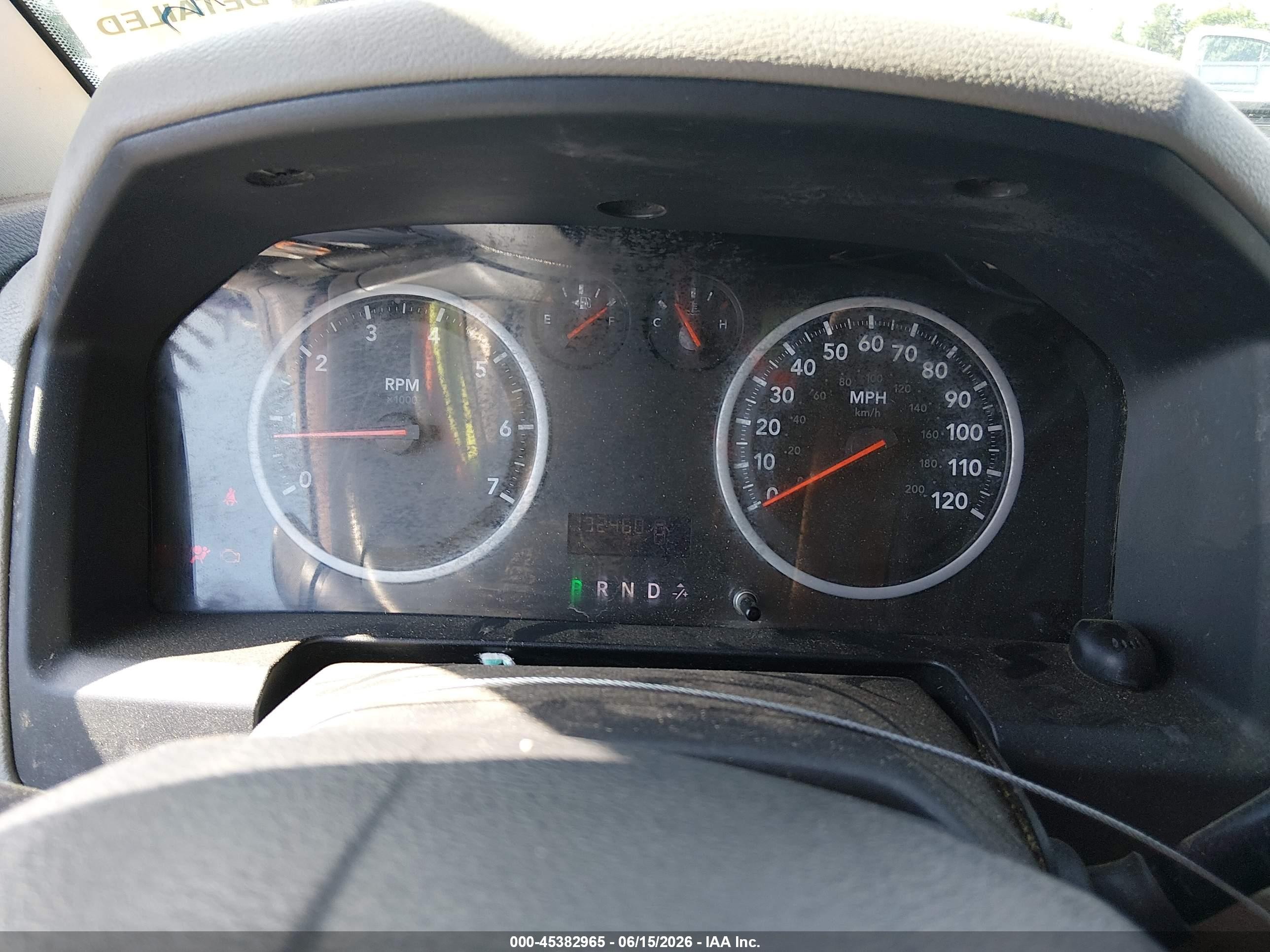 2012 Ram 1500 St White vin: 3C6JD6AT3CG239747