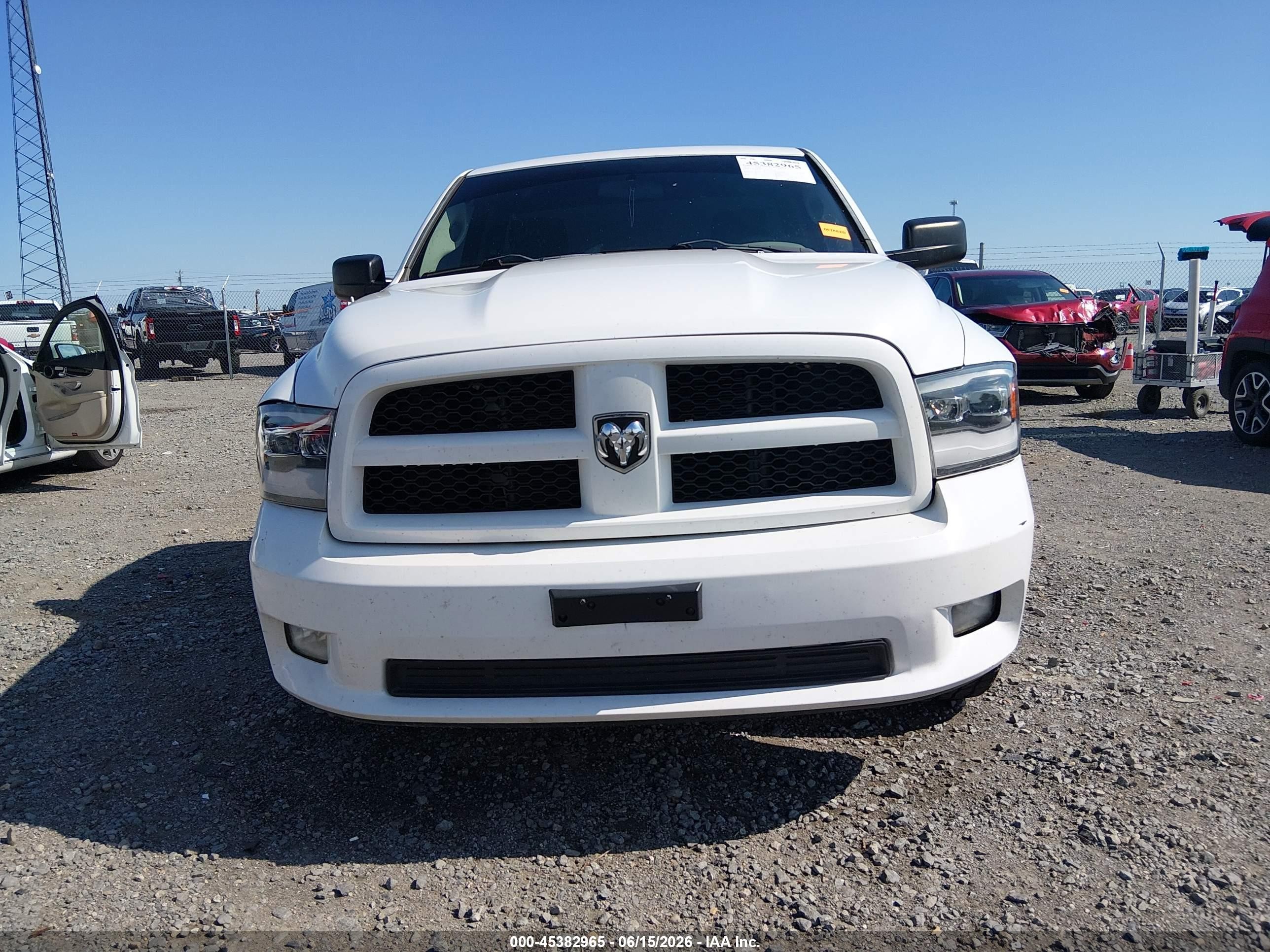 2012 Ram 1500 St White vin: 3C6JD6AT3CG239747